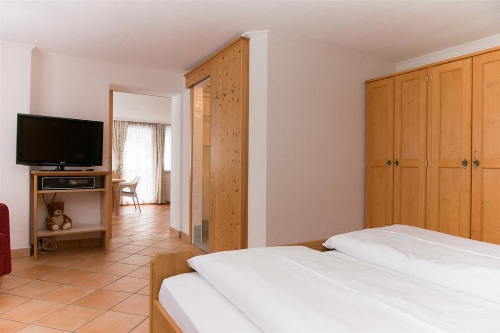 Haus Angela Hotel Sankt Jakob in Defereggen Bilik gambar